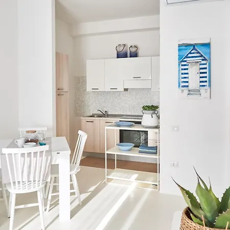 Seabay Aparthotel Golfo Aranci Exterior photo