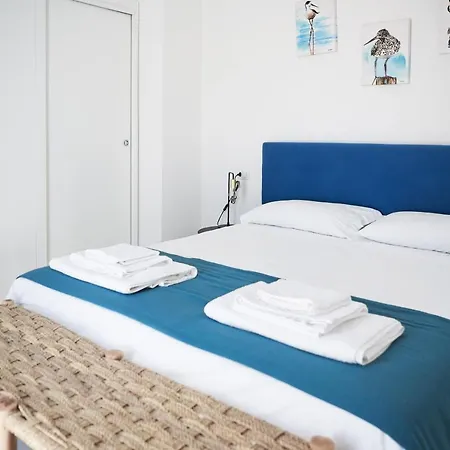 Seabay Aparthotel Golfo Aranci Exterior photo