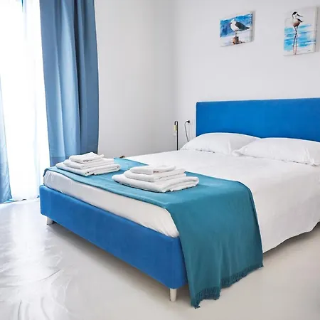 Seabay Aparthotel Golfo Aranci Exterior photo